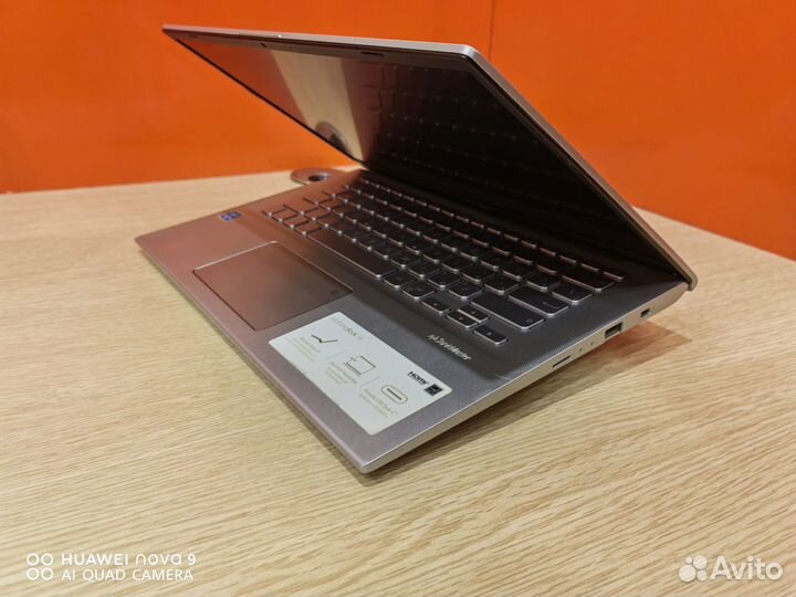 Отличный, легкий, быстрый ноутбук Asus VivoBook 14