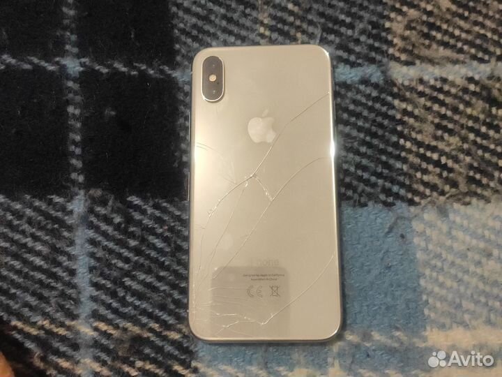 iPhone X, 64 ГБ