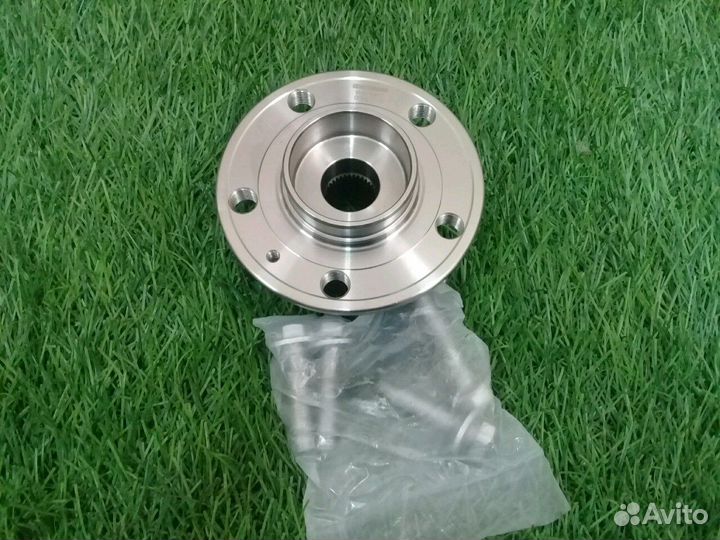 Ступица Volvo S60 2001- передняя новая