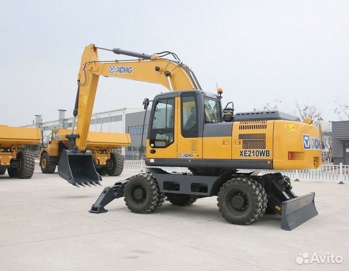 Колёсный экскаватор XCMG XE210WD, 2023