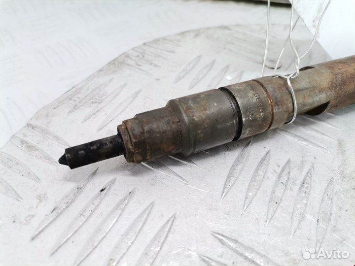 Форсунка для Volkswagen Golf 3