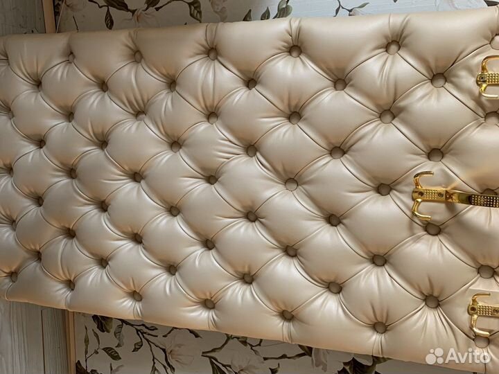 Комплект в коридор Вешалка и пуфик