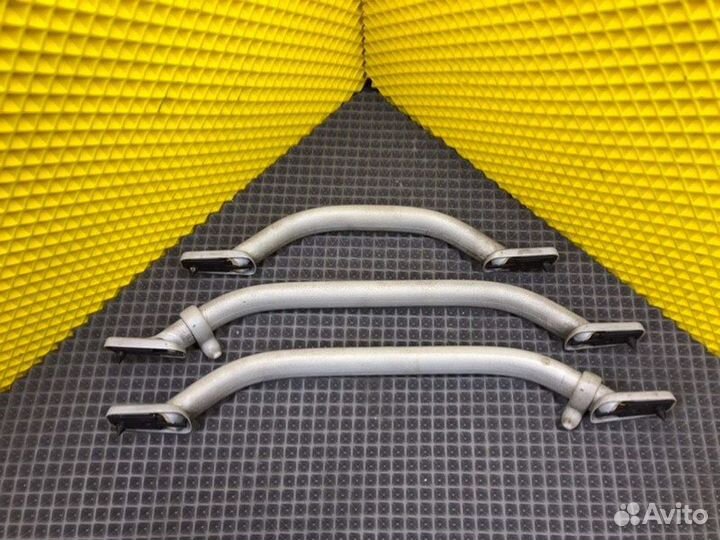 Ручки потолка Mercedes-Benz S124 M102.982 1989