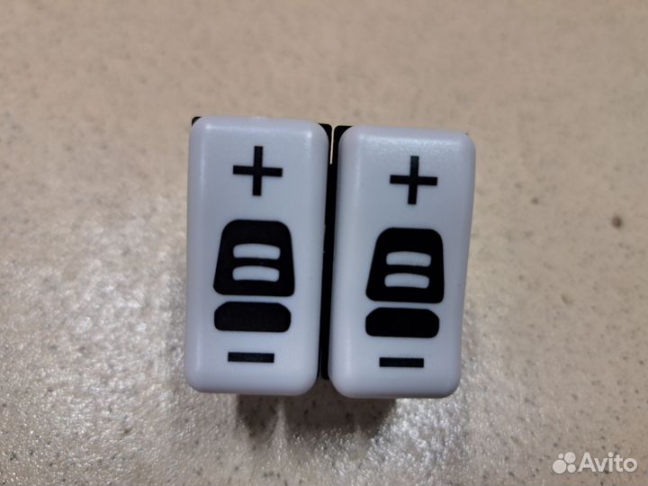 Кнопка сиденья Mercedes Actros Axor Atego