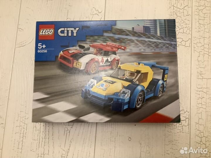 Новый Конструктор lego City 60256, оригинал