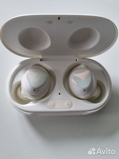 Samsung galaxy buds plus