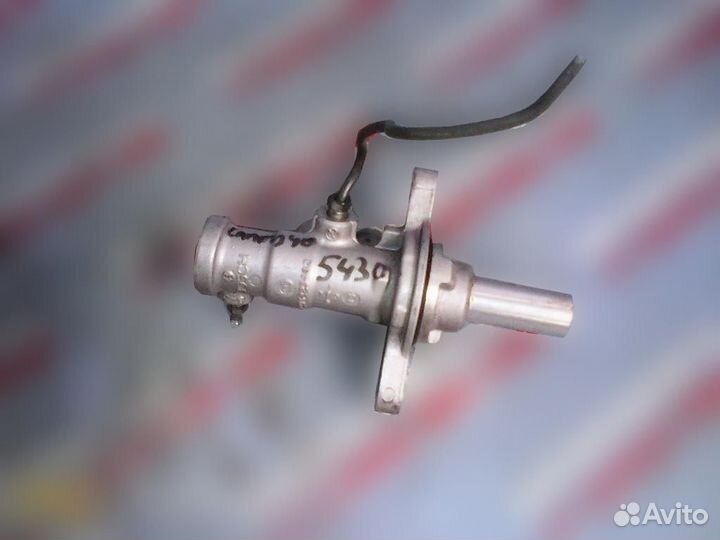 Цилиндр тормозной главный Toyota Camry V40 2006-20