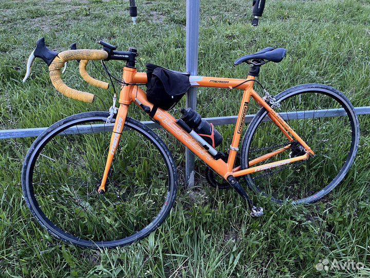 Шоссейный велосипед Merida Road F-830