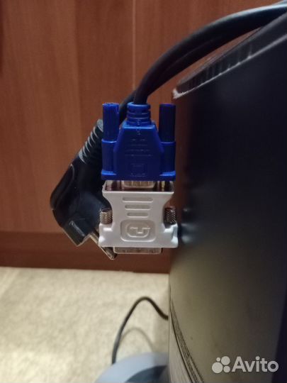 Монитор Samsung