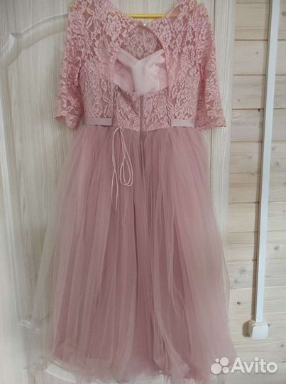 Вечернее платье