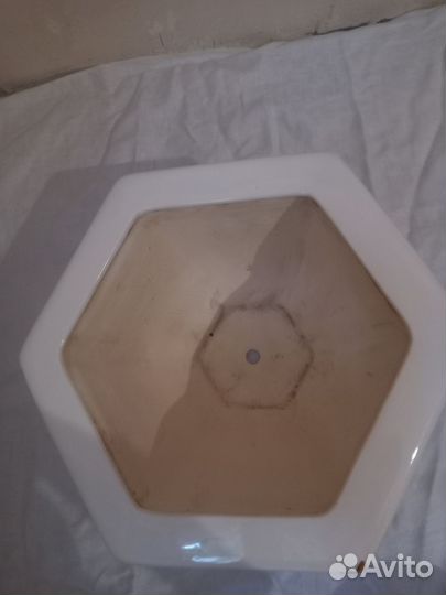 Керамический цветочный горшок