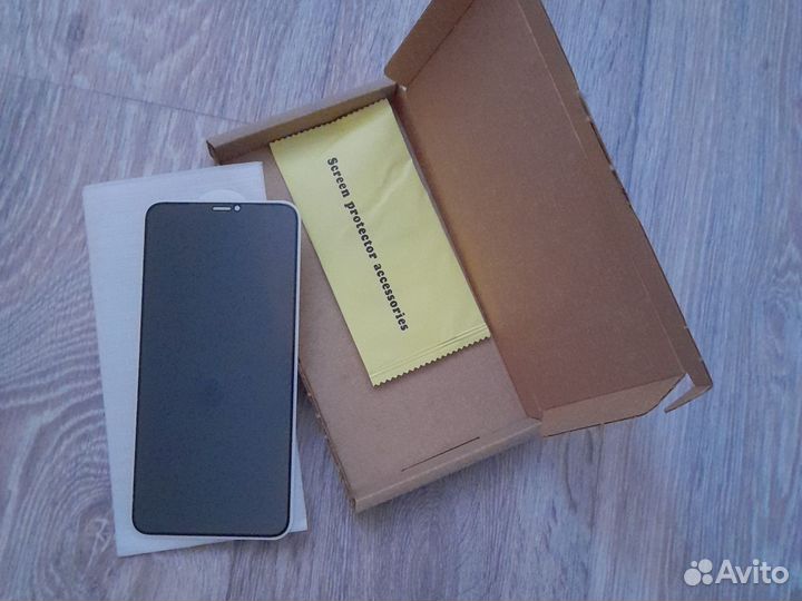 Защитное стекло на Xs Max