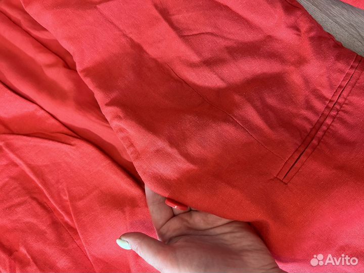 Пиджак и брюки женские