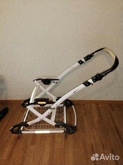 Рама от коляски на запчасти