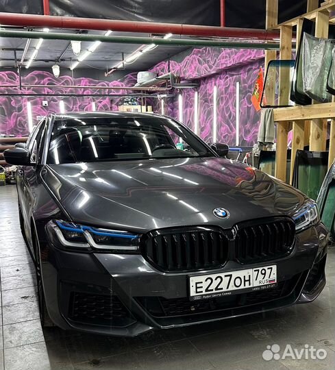 Лобовое стекло для BMW 8 g-9396