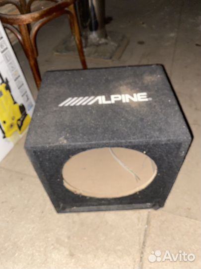 Сабвуфер alpine