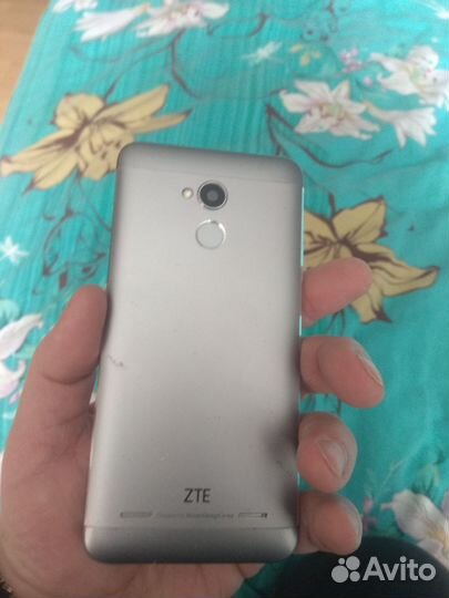 ZTE Blade V7 Lite, 2/16 ГБ