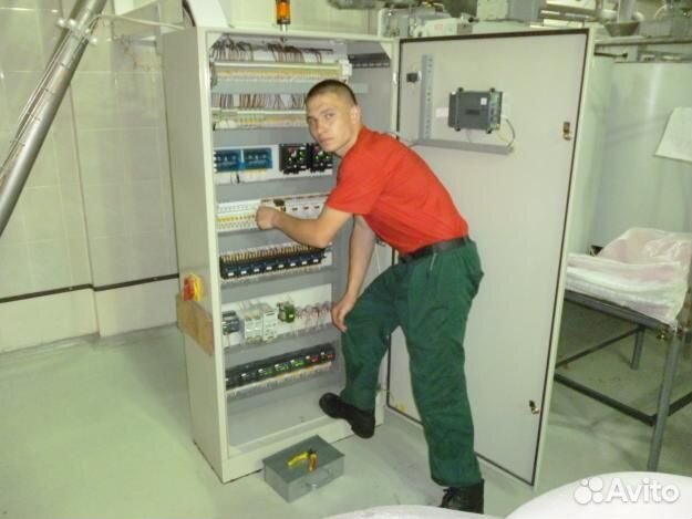 Инженеры - снабженцы и Приводчики