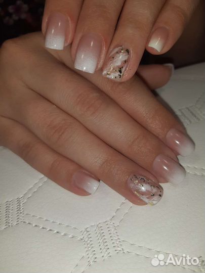 Маникюр с покрытием 