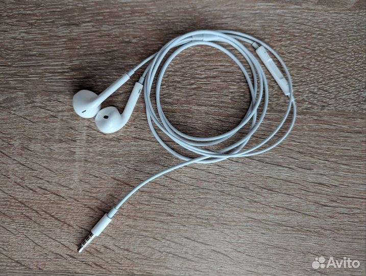 Наушники Apple 3,5 + переходник с type-c на 3,5