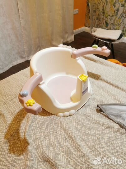 Стульчик для купания в ванной