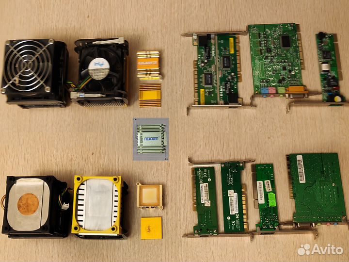 М/платы;озу;аgp/PCI карты Pent 4,М-р Sony 17