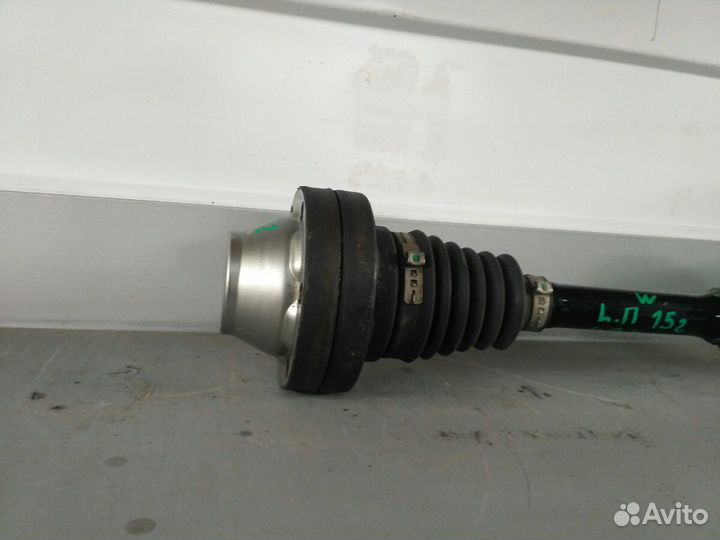 Привод передний левый Volkswagen Touareg NF2