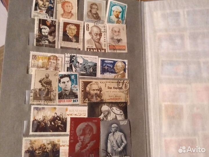 Марки цена за альбом около 300 шт