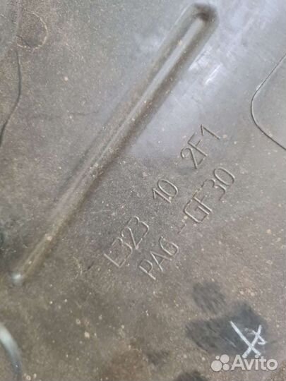 Крышка двигателя декоративная Mazda 6 GG