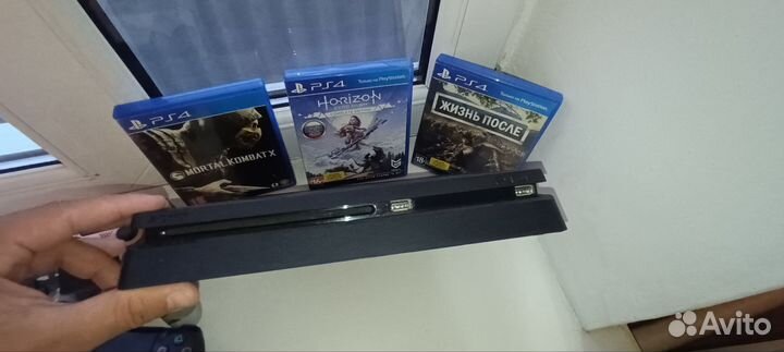 Игровая приставка sony ps4 slim 1тб