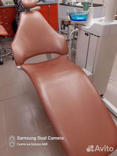 Перетяжка стоматологических и косметических кресел