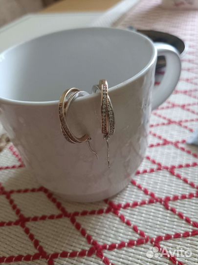 Серьги с цирконами