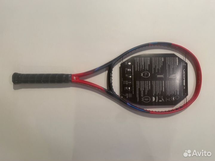 Yonex Vcore 98 Scarlet (ручка 3)