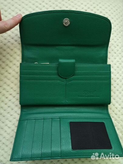 Кошелек из крокодиловой кожи