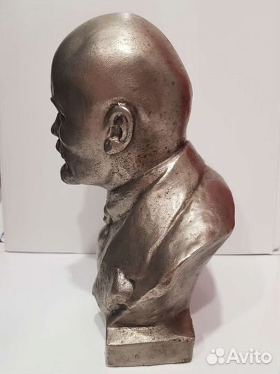 Бюст ленина СССР