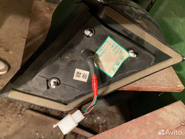 Зеркало на Cheri Tigo 4