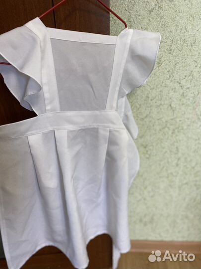 Школьные фартуки и платье для школы