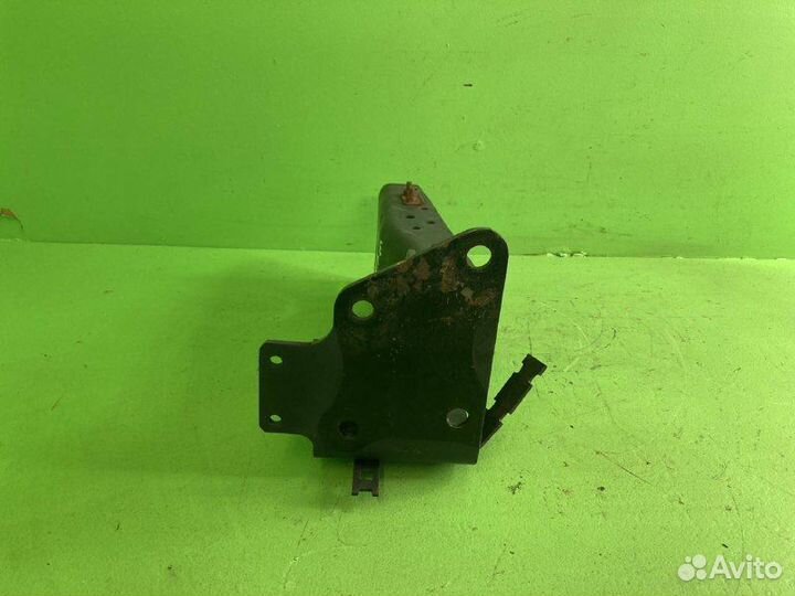 Кронштейн крепления mercedes-benz actros MP II