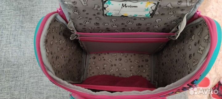 Рюкзак школьный