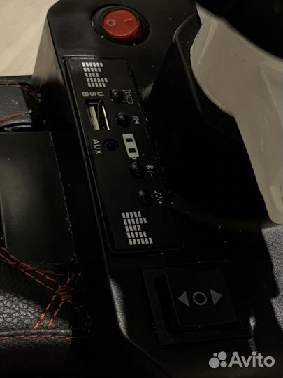 Детский электромобиль