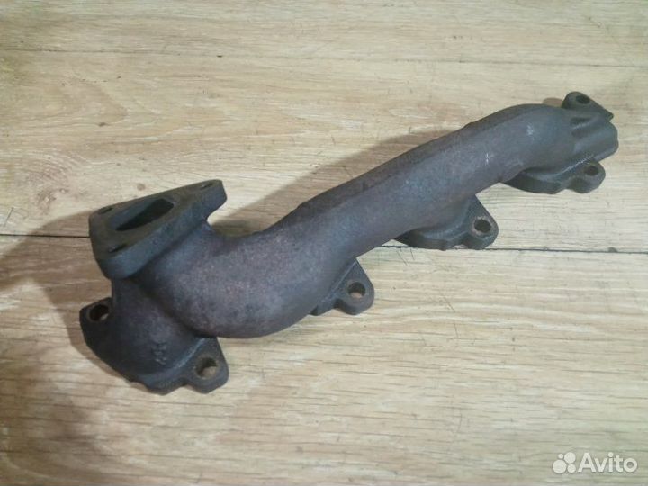 Коллектор выпускной A6111420501 Mercedes-Benz