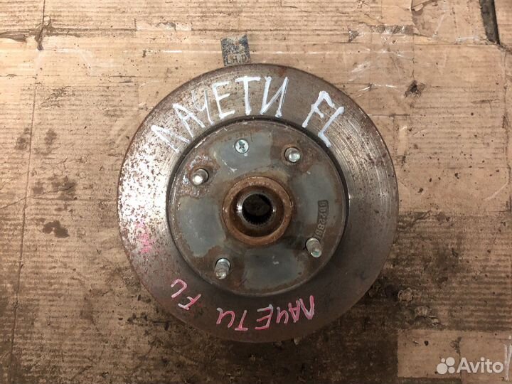 Chevrolet lacetti кулак поворотный