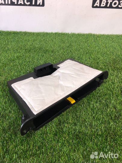 Бардачок Ford Mustang 6 S550 рест. 2020