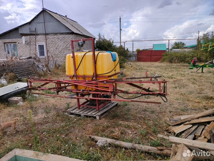 Опрыскиватель