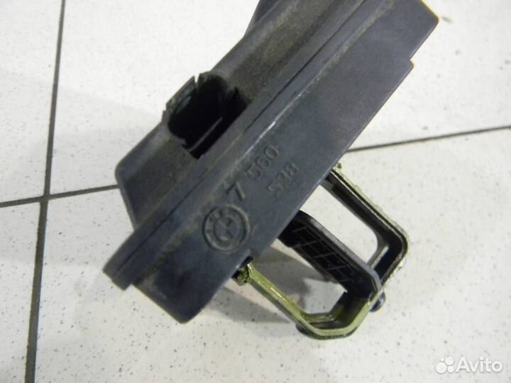 Механизм изменения длины впускного коллектора