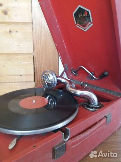 Патефон рабочий