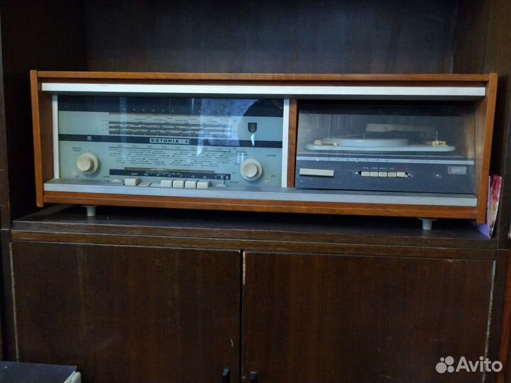 Радиола Эстония 4