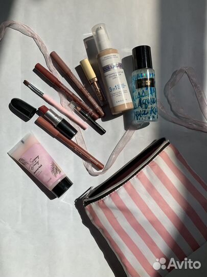 Набор косметики пакетом