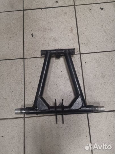 Маятник задний Arctic Cat xf800