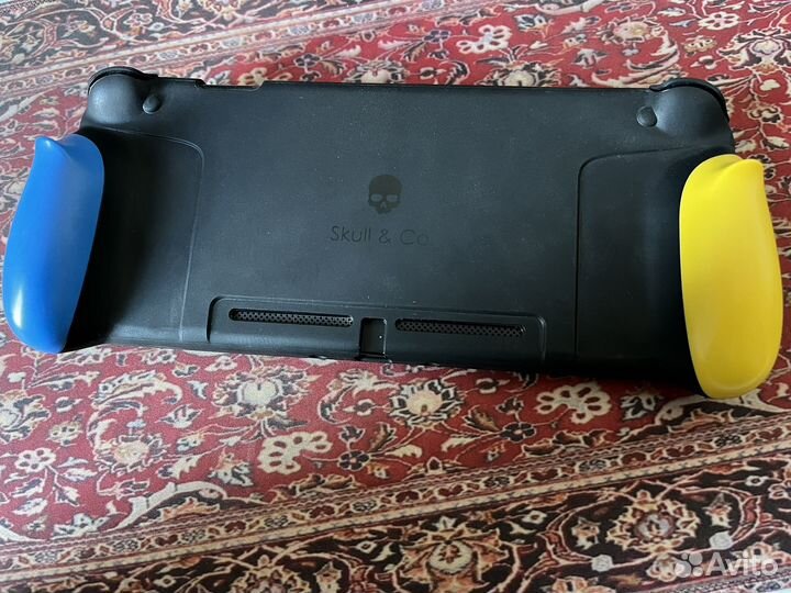 Nintendo Switch прошитый rev2 Fortnite edition